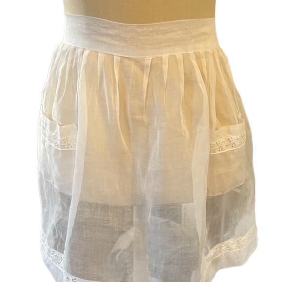Unbranded Other - Vintage Sheer White Half Apron Good Condition